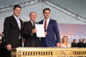 Governador Carlos Massa Ratinho Júnior dá posse ao secretário do Desenvolvimento Urbano e Obras Públicas, João Carlos Ortega .    Curitiba, 01/01/2019  -  Foto: Rodrigo Félix Leal