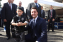 Governador Carlos Massa Ratinho Júnior participa da cerimônia de troca de comando da Polícia Militar do Paraná. O novo camandante-geral é o coronel Péricles de Matos. Ele substitui no cargo a coronel Audilene Dias Rocha.  -  Curitiba, 08/01/2019  -  Foto: Rodrigo Félix Leal
