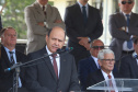 Governador Carlos Massa Ratinho Júnior participa da cerimônia de troca de comando da Polícia Militar do Paraná. O novo camandante-geral é o coronel Péricles de Matos. Ele substitui no cargo a coronel Audilene Dias Rocha. Na foto, o secretário da Segurança Pública, Luiz Felipe Carbonell  -  Curitiba, 08/01/2019  -  Foto: Rodrigo Félix Leal
