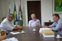O secretário da Agricultura e do Abastecimento, Norberto Ortigara, recebeu nesta quarta-feira (09) os dirigentes da Coopavel, que está promovendo o 31ºShow Rural 2019, o maior evento de tecnologia direcionado ao Agronegócio, no Paraná. O diretor da Coopavel, engenheiro agrônomo Rogério Rizzard apresentou os temas que estarão presentes este ano, que terá como principal novidade o Show Rural Digital.  -  Curitiba, 19/01/2019  -  Foto: Divulgação SEAB