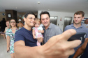 O Litoral do Paraná vai ganhar um calendário turístico, que começará a ser elaborado pelo Governo do Estado ainda neste ano, após o Carnaval. O anúncio foi feito pelo governador Carlos Massa Ratinho Junior, durante reunião com os prefeitos do Litoral, neste sábado (12), em Matinhos. Matinhos, 12-01-19.Foto:Rodrigo Felix Leal / ANPr.