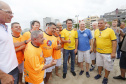 O governador Carlos Massa Ratinho Junior, caminhou na Orla de Matinhos e participou do lançamento das atividades esportivas na Operação Verão Paraná, com o Jogo dos Atletas, na arena multiuso. Foto: Arnaldo Alves / ANPr.