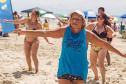 As equipes da Superintendência de Esporte do Paraná fizeram 17.079 atendimentos nas praias do Paraná, em apenas três, de sexta-feira a domingo (11 a 13). Veranistas e moradores locais participaram das atividades esportivas e recreativas ofertadas nos quatro postos fixos nas praias de Shangri-Lá, Ipanema, Praia de Leste e Caiobá, além do posto itinerante em Guaratuba.  - Curitiba, 15/01/2019  -  Foto: Divulgação
