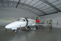O governador Carlos Massa Ratinho Junior entregou nesta quinta-feira (17) a aeronave que ficava à disposição do poder executivo e ficava baseada em um hangar no Aeroporto do Bacacheri. O término do uso do avião vai gerar uma economia de R$ 4,5 milhões por ano aos cofres públicos.  -  Curitiba, 17/01/2019  -  Foto: Rodrigo Félix Leal