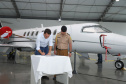O governador Carlos Massa Ratinho Junior entregou nesta quinta-feira (17) a aeronave que ficava à disposição do poder executivo e ficava baseada em um hangar no Aeroporto do Bacacheri. O término do uso do avião vai gerar uma economia de R$ 4,5 milhões por ano aos cofres públicos.  -  Curitiba, 17/01/2019  -  Foto: Rodrigo Félix Leal