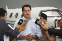 O governador Carlos Massa Ratinho Junior entregou nesta quinta-feira (17) a aeronave que ficava à disposição do poder executivo e ficava baseada em um hangar no Aeroporto do Bacacheri. O término do uso do avião vai gerar uma economia de R$ 4,5 milhões por ano aos cofres públicos.  -  Curitiba, 17/01/2019  -  Foto: Jaelson Lucas/ANPr