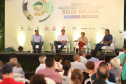 O governador Carlos Massa Ratinho Junior e a ministra da Agricultura, Pecuária e Abastecimento, Tereza Cristina, participam do evento que marca a abertura nacional da colheita da soja. Apucarana, 24/01/2019. Foto: Rodrigo Felix Leal/ANPr