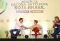 O governador Carlos Massa Ratinho Junior e a ministra da Agricultura, Pecuária e Abastecimento, Tereza Cristina, participam do evento que marca a abertura nacional da colheita da soja. Apucarana, 24/01/2019. Foto: Rodrigo Felix Leal/ANPr