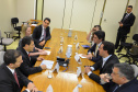 O governador Carlos Massa Ratinho Junior cumpriu nesta quarta-feira (30) em Brasília agenda com ministros de Estado, autoridades do Poder Judiciário e órgãos de fiscalização. Na foto, o governador  com o ministro Adalberto Santos de Vasconcelos, secretário especial da Secretaria do Programa de Parcerias de Investimentos (PPI). -  Brasília, 30/01/2019  -  Foto: Divulgação ANPr