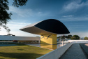 O Museu Oscar Niemeyer (MON) preparou uma programação especial para o público neste domingo (3). Haverá duas oficinas de arte pela manhã e à tarde, ambas conduzidas pela equipe do Educativo.  -  Foto: Marcello Kawase