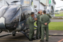 O Governo do Paraná enviou uma equipe aérea para Brumadinho (MG) com o objetivo de auxiliar nas buscas pelas vítimas do rompimento da barragem ocorrida na sexta-feira (25/01). Cinco integrantes do Batalhão de Polícia Militar de Operações Aéreas (BPMOA) viajaram neste domingo (03/02), somando-se à equipe do Corpo de Bombeiros que está naquele estado, incluída na força tarefa de buscas pelas vítimas desde o último domingo (27/01). - Curitiba, 03/02/2019 - Foto: Jaelson Lucas/ANPr