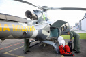 O Governo do Paraná enviou uma equipe aérea para Brumadinho (MG) com o objetivo de auxiliar nas buscas pelas vítimas do rompimento da barragem ocorrida na sexta-feira (25/01). Cinco integrantes do Batalhão de Polícia Militar de Operações Aéreas (BPMOA) viajaram neste domingo (03/02), somando-se à equipe do Corpo de Bombeiros que está naquele estado, incluída na força tarefa de buscas pelas vítimas desde o último domingo (27/01). - Curitiba, 03/02/2019 - Foto: Jaelson Lucas/ANPr