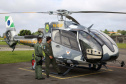 O Governo do Paraná enviou uma equipe aérea para Brumadinho (MG) com o objetivo de auxiliar nas buscas pelas vítimas do rompimento da barragem ocorrida na sexta-feira (25/01). Cinco integrantes do Batalhão de Polícia Militar de Operações Aéreas (BPMOA) viajaram neste domingo (03/02), somando-se à equipe do Corpo de Bombeiros que está naquele estado, incluída na força tarefa de buscas pelas vítimas desde o último domingo (27/01). - Curitiba, 03/02/2019 - Foto: Jaelson Lucas/ANPr