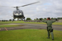 O Governo do Paraná enviou uma equipe aérea para Brumadinho (MG) com o objetivo de auxiliar nas buscas pelas vítimas do rompimento da barragem ocorrida na sexta-feira (25/01). Cinco integrantes do Batalhão de Polícia Militar de Operações Aéreas (BPMOA) viajaram neste domingo (03/02), somando-se à equipe do Corpo de Bombeiros que está naquele estado, incluída na força tarefa de buscas pelas vítimas desde o último domingo (27/01).  -  Curitiba, 03/02/2019  -  Foto: Jaelson Lucas/ANPr