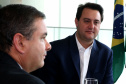 Reunião do governador Carlos Massa Ratinho Junior com a ministra de Indústria e Comércio do Paraguai, Liz Cramer; o governador do Departamento de Misiones, Carlos Arrechea Ortíz; o cônsul-geral do Paraguai no Brasil, Carlos José Fleitas Rodriguez, e empresários.  -  Curitiba, 14/02/2019  -  Foto: Gilson Abreu/ANPr