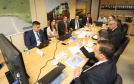O governador Carlos Massa Ratinho Junior e o secretário de Infraestrutura e Logística, Sandro Alex, levaram nesta quarta-feira (20) ao Secretário Nacional de Transportes Terrestres, Jamil Megid Junior, a proposta de inclusão das rodovias PR-092 (Norte Pioneiro), PR-323 (Noroeste), PR-280 (Sudoeste), além da ligação entre Campo Mourão e Guarapuava, no pacote de concessões do governo federal. A reunião do grupo de trabalho aconteceu em Brasília. Foto: Rodrigo Felix Leal/ANPr