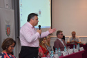 A necessidade de mudança e o compromisso com a transparência foram os pontos fortes da primeira reunião ordinária, deste ano, da Comissão Intergestores Bipartite (CIB), que reúne representantes estaduais e municipais na discussão e pactuação de ações na área de saúde no Paraná. O encontro que contou com a presença de cerca de 400 pessoas aconteceu nesta quarta-feira (20) em Curitiba.Foto: Diogo Pracz de Oliveira/SESA