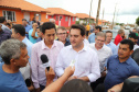 Quarenta e nove famílias de Florestópolis, município da região Norte do Paraná, concretizaram nesta sexta-feira (22) o sonho da casa própria. Elas vão morar no Residencial José Alves dos Santos, inaugurado pelo governador Carlos Massa Ratinho Junior, pelo presidente da Companhia de Habitação do Paraná (Cohapar), Jorge Lange, e o prefeito Nelson Correia Junior. - Florestópolis, 22/01/2019 - Foto: José Fernando Ogura/ANPr