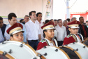 Quarenta e nove famílias de Florestópolis, município da região Norte do Paraná, concretizaram nesta sexta-feira (22) o sonho da casa própria. Elas vão morar no Residencial José Alves dos Santos, inaugurado pelo governador Carlos Massa Ratinho Junior, pelo presidente da Companhia de Habitação do Paraná (Cohapar), Jorge Lange, e o prefeito Nelson Correia Junior. - Florestópolis, 22/01/2019 - Foto: José Fernando Ogura/ANPr