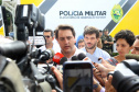 O governador Carlos Massa Ratinho Jr entregou nesta sexta(22) novas viaturas, aparelhos etolométricos e coletes balísticos às unidades da Polícia Militar que pertencem ao 2 Comando Regional - Londrina e região. Londrina,22/02/2019 Foto:Jaelson Lucas / ANPr