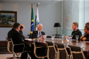 O governador em exercício Darci Piana recebe representantes SINDARUC ( Sindicatos Permissionários Centrais Abastecimento Alimentos) e o presidente da Ceasa, nesta quarta-feira (27) no Palácio Iguaçu.  Curitiba, 27/02/2019 -  Foto: Geraldo Bubniak/ANPr