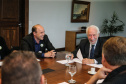 O governador em exercício Darci Piana recebe representantes SINDARUC ( Sindicatos Permissionários Centrais Abastecimento Alimentos) e o presidente da Ceasa, nesta quarta-feira (27) no Palácio Iguaçu.  Curitiba, 27/02/2019 -  Foto: Geraldo Bubniak/ANPr