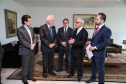 O governador em exercício Darci Piana recebe Presidente Cassio Telles e representates da OAB-PR, nesta quarta-feira (27) no Palácio Iguaçu.  O pedido de providencias  na PR-280 no sudoeste do Estado. Curitiba, 27/02/2019 -  Foto: Geraldo Bubniak/ANPr