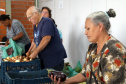 Por meio do Banco de Alimentos da Ceasa, hortigranjeiros são reaproveitados anualmente, evitando o desperdício e garantindo a segurança alimentar de cerca de 194 mil pessoas.Foto: Gilson Abreu/ANPr