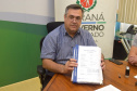 O secretário estadual da Saúde, Beto Preto, assinou nesta sexta-feira (01) uma série de convênios para dar prosseguimento a obras em unidades de atendimento à população e definiu o pagamento de R$ 34 milhões para prestadores de serviços para municípios do Estado que estão sob a gestão da Secretaria. -  Curitiba, 01/03/2019  -  Foto: Diogo Pracz de Oliveira/SESA