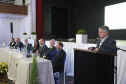 O governador em exercício Darci Piana, participou da assinatura do acordo de parceria e cooperação entre as cidades de Prudentópolis e Ternopil, Ucrânia. Participaram da cerimônia: prefeito de Prudentópolis, Adelmo Luiz Klosowski; Cônsul da Ucrânia no Paraná, Mariano Czaikowski; prefeito de Ternopil, Serhii Nadal; entre outros.Prudentópolis, 06-03-19.Foto: Arnaldo Alves / ANPr.