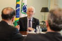 O governador em exercício Darci Piana recebe o presidente da Paraná Turismo, João Jacob Mehl  e representantes do G5 nesta quinta-feira (7) no Palácio Iguaçu.   Curitiba, 07/03/2019 -  Foto: Geraldo Bubniak/ANPr