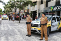 O 12º Batalhão da Polícia Militar do Paraná decidiu manter o efetivo que atende a área central de Curitiba exclusivamente feminino, nesta sexta-feira, 8 de Março. O policiamento de radiopatrulha é feito por mulheres. A iniciativa busca valorizá-las. Todas as policiais da unidade, tanto do serviço operacional quando do administrativo se reuniram as 6 horas no batalhão e, desde então, estão nas ruas do centro da capital atendendo ocorrências.  Curitiba, 08/03/2019 -  Foto: Geraldo Bubniak/ANPr