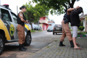 O 12º Batalhão da Polícia Militar do Paraná decidiu manter o efetivo que atende a área central de Curitiba exclusivamente feminino, nesta sexta-feira, 8 de Março. O policiamento de radiopatrulha é feito por mulheres. A iniciativa busca valorizá-las. Todas as policiais da unidade, tanto do serviço operacional quando do administrativo se reuniram as 6 horas no batalhão e, desde então, estão nas ruas do centro da capital atendendo ocorrências. Curitiba, 08/03/2019 - Foto: Soldado Priscila Carvalho