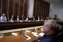 O agronegócio paranaense representa 33% do PIB do Estado, emprega 840 mil pessoas e é responsável por 70% das exportações, algo em torno de US$ 14 bilhões por ano, segundo apresentação feita pelo secretário da Agricultura e Abastecimento, Norberto Ortigara, na reunião de secretariado desta terça-feira (12).  -  Curitiba, 12/03/2019  -  Foto: Gilson Abreu/ANPr