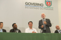 O governador Carlos Massa Ratinho Junior recebeu nesta quarta-feira (13), no Palácio Iguaçu, o campeão mundial de futebol Pelé. No evento, que contou com a presença de estudantes, atletas e ex-atletas, foram lançados a campanha Imposto Amigo do Esporte, do Governo do Estado, e o programa Esportivo Lúdico Educacional, de iniciativa de Pelé.  -  Curitiba, 13/03/2019  -  Foto: Rodrigo Félix Leal/ANPr