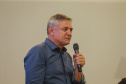 O governador Carlos Massa Ratinho Junior recebeu nesta quarta-feira (13), no Palácio Iguaçu, o campeão mundial de futebol Pelé. No evento, que contou com a presença de estudantes, atletas e ex-atletas, foram lançados a campanha Imposto Amigo do Esporte, do Governo do Estado, e o programa Esportivo Lúdico Educacional, de iniciativa de Pelé. - Curitiba, 13/03/2019 - Foto: Geraldo Bubniak/ANPr