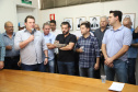 O governador Carlos Massa Ratinho Junior confirmou neste sábado (16) investimentos de R$ 2,82 milhões em obras e compra de máquinas e veículos para oito municípios da região Noroeste do Estado. Foram assinadas, na ExpoParanavaí, um dos principais eventos do agronegócio do Paraná, autorizações e homologações.   -  Paranavaí, 16/03/2019  -  Foto: José Fernando Ogura/ANPr
