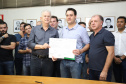 O governador Carlos Massa Ratinho Junior confirmou neste sábado (16) investimentos de R$ 2,82 milhões em obras e compra de máquinas e veículos para oito municípios da região Noroeste do Estado. Foram assinadas, na ExpoParanavaí, um dos principais eventos do agronegócio do Paraná, autorizações e homologações.   -  Paranavaí, 16/03/2019  -  Foto: José Fernando Ogura/ANPr