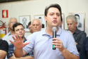 O governador Carlos Massa Ratinho Junior confirmou neste sábado (16) investimentos de R$ 2,82 milhões em obras e compra de máquinas e veículos para oito municípios da região Noroeste do Estado. Foram assinadas, na ExpoParanavaí, um dos principais eventos do agronegócio do Paraná, autorizações e homologações.   -  Paranavaí, 16/03/2019  -  Foto: José Fernando Ogura/ANPr
