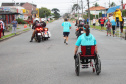 Em comemoração aos 67 anos do Batalhão de Polícia de Trânsito, 1,2 mil pessoas participaram da quarta edição da Corrida Solidária Provopar Estadual e BPTran neste domingo (17) em Curitiba. Os atletas, profissionais e amadores, correram 3 km, 5 km e 10 km em prol da solidariedade. Foto: Soldado Fernando Chauchuti/PMPR