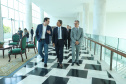 O governador Carlos Massa Ratinho Junior recebeu nesta segunda-feira, no Palácio Iguaçu, o diretor-geral brasileiro da Itaipu Binacional, general Joaquim Silva e Luna.Curitiba, 18-03-19.Foto: Rodrigo Félix Leal / ANPr.