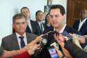 Governador Carlos Massa Ratinho Junior durante reunião com o secretário Nacional de Segurança Pública, general Guilherme Theóphilo e o secretário estadual da Segurança Pública e Administração Penitenciária, general Luiz Felipe Carbonell  -  Curitiba, 19/03/2019  -  Foto: Rodrigo Félix Leal/ANPr