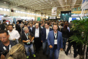 O governador Carlos Massa Ratinho Junior assinou nesta quinta-feira (21), durante o evento internacional Smart City Expo Curitiba, um projeto de lei propondo zerar a alíquota de IPVA de veículos elétricos, que hoje é de 3,5%. Ele também vai apresentar uma proposta de convênio ao Conselho Nacional de Política Fazendária (Confaz) para que o Estado também possa isentar o ICMS para a aquisição desses veículos. - Curitiba, 21/03/2019 - Foto: Rodrigo Félix Leal/ANPr