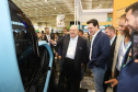O governador Carlos Massa Ratinho Junior assinou nesta quinta-feira (21), durante o evento internacional Smart City Expo Curitiba, um projeto de lei propondo zerar a alíquota de IPVA de veículos elétricos, que hoje é de 3,5%. Ele também vai apresentar uma proposta de convênio ao Conselho Nacional de Política Fazendária (Confaz) para que o Estado também possa isentar o ICMS para a aquisição desses veículos. - Curitiba, 21/03/2019 - Foto: Rodrigo Félix Leal/ANPr