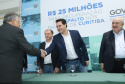 O governador Carlos Massa Ratinho Junior autoriza nesta quinta-feira (21) recursos para obras de recape asfáltico em ruas de 36 bairros de Curitiba. A assinatura contou com a presença do prefeito Rafael Greca e o secretário de Estado do Desenvolvimento Urbano, João Carlos Ortega, no Palácio Iguaçu, Curitiba, 21/03/2019 - Foto: Rodrigo Felix Leal/ANPr