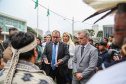 O Chefe de Gabinete do Governador Ratinho Junior,  Daniel Vilas Bôas Rocha  e o secretario de Comunicação do Estado, Hudson José estiveram com integrantes da aldeia Tupã Nhe´é Kretã, que fazem protesto nacional contrário à extinção da Secretaria Especial de Saúde Indígena (Sesai), unidade vinculada ao Ministério da Saúde em frente ao Palacio Iguacu.  O governador do Estado cumpre agenda em São Paulo nesta quinta-feira. Curitiba, 28/03/2019 -  Foto: Geraldo Bubniak/ANPr