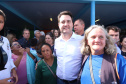 Cerca de oito mil pessoas serão beneficiadas pela obra de pavimentação da Estrada do Socavão, principal distrito de Castro, nos Campos Gerais. Nesta sexta-feira (29), o governador Carlos Massa Ratinho Junior esteve no município e assinou a ordem de serviço para pavimentar um trecho de nove quilômetros da estrada que liga o distrito de Socavão até a região do Pinheirão, em direção à PR-090. - Castro, 29/03/2019 - Foto: Rodrigo Félix Leal/ANPr