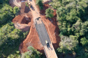 O Departamento de Estradas de Rodagem do Paraná (DER-PR) vai liberar na manhã deste sábado (30) o tráfego sobre a ponte do Rio da Anta, na PR-082. O trecho liga o município de Douradina à Santa Felicidade, distrito de Tapira, no Noroeste do Estado. O local estava totalmente interditado desde 7 de janeiro, quando parte do pavimento da cabeceira da ponte cedeu na altura do km 568 devido às chuvas.  -  Curitiba, 29/03/2019  -  Foto: Divulgação DER