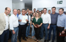 Pavimentação asfáltica, pista de caminhada e aquisição de equipamentos e veículos são algumas das ações que oito municípios do Noroeste do Paraná farão com recursos do Governo do Estado. O governador Carlos Massa Ratinho Junior esteve nesta sexta-feira (29) na sede da Associação dos Municípios do Setentrião Paranaense (Amusep), em Maringá, e homologou e autorizou editais de licitação que somam R$ 5,39 milhões. - Maringá, 29/03/2019 - Foto: Rodrigo Félix Leal/ANPr