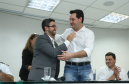 O governador Carlos Massa Ratinho Junior anunciou nesta quarta-feira (3) a contratação do projeto executivo de engenharia para restauração e ampliação de capacidade da Av. Ayrton Senna da Silva, um dos principais acessos ao Porto, no Litoral. A revitalização da via é fundamental para aumentar a capacidade de escoamento das exportações do Estado. - Paranaguá, 03/04/2019 - Foto: Rodrigo Félix Leal/ANPr